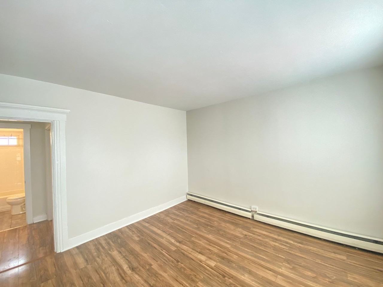 43 Ashland St #2 - Photo 6 of 24