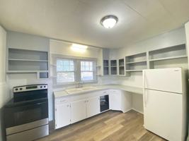 featured image of 43 Ashland St #2