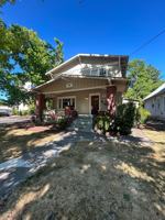 featured image of 202 Nw 15th St #1