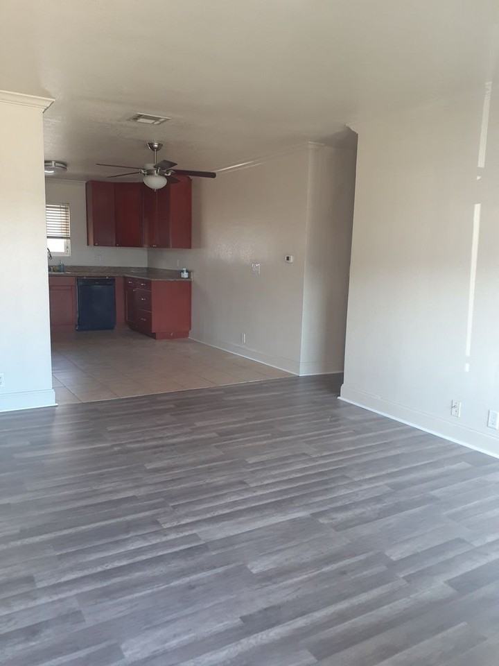 1440 Oakdale Ave #9 - Photo 4 of 7