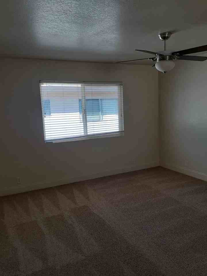 1440 Oakdale Ave #9 - Photo 5 of 7