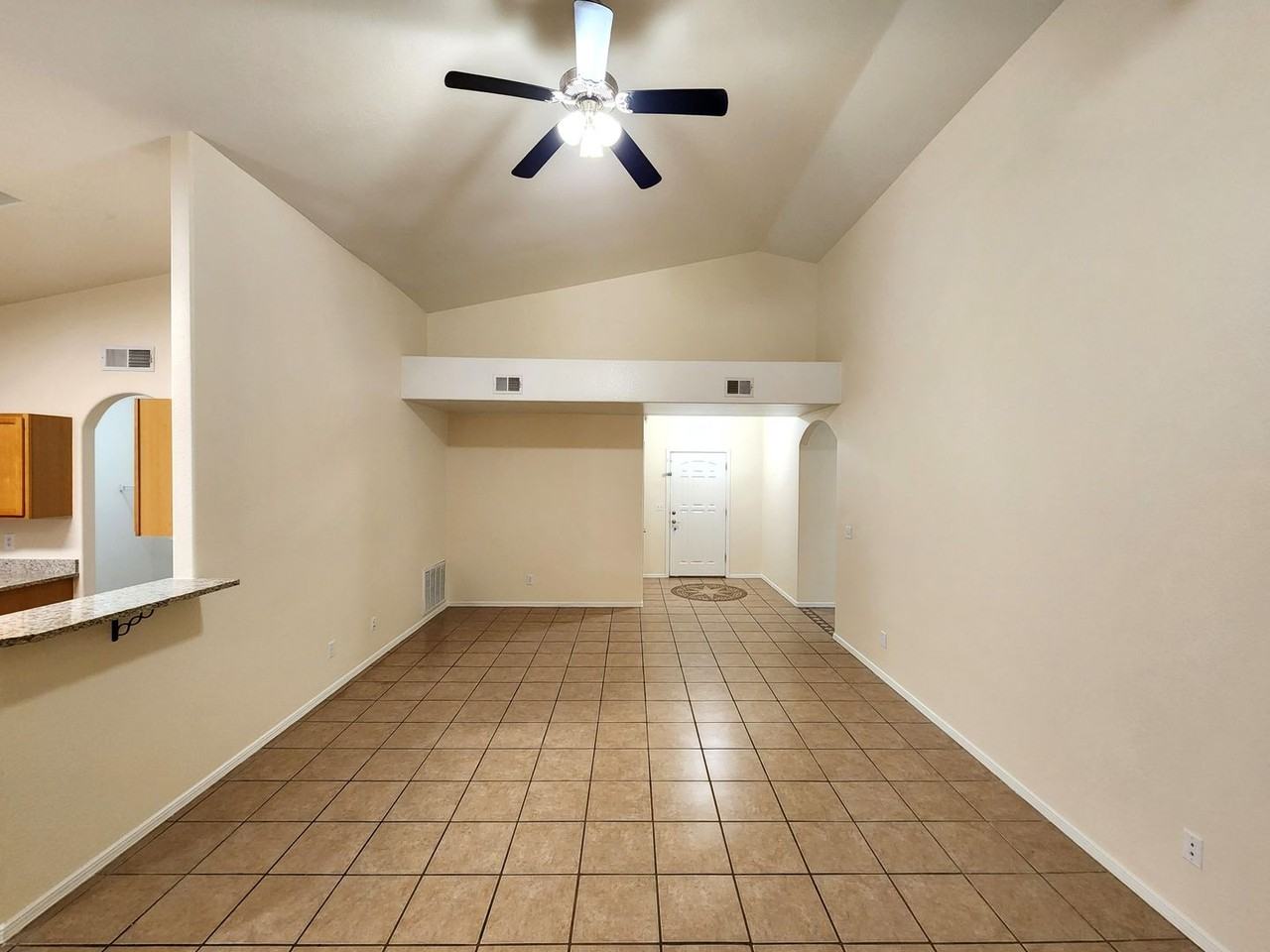 1219 Gunsight Peak Dr - Photo 7 of 44
