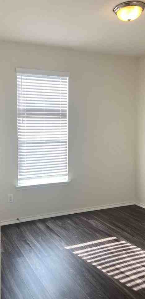 13728 Andrew Johnson St - Photo 4 of 20