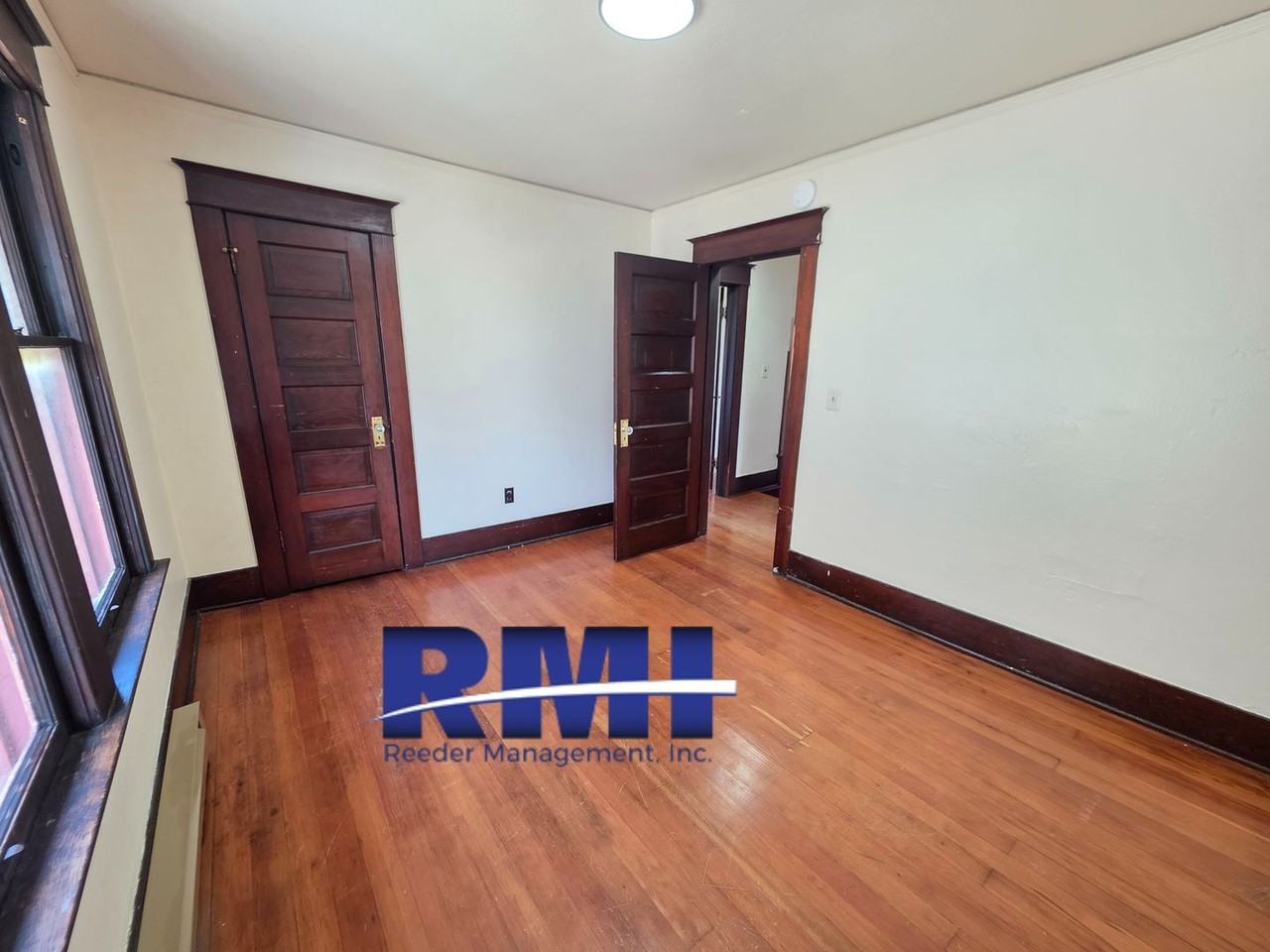 2618 N 8th St - Photo 6 of 13