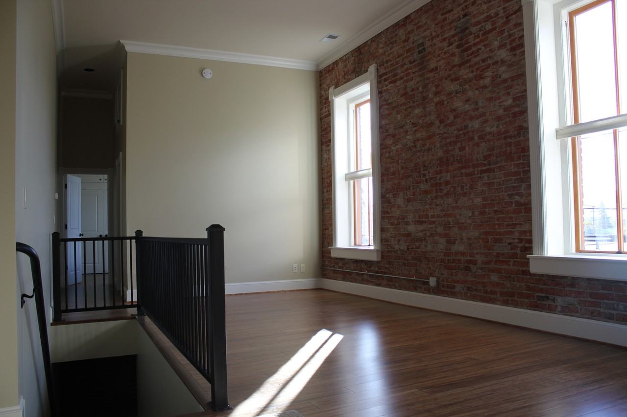 109 W 3rd Ave #201 - Photo 3 of 15