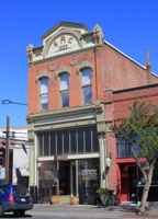 featured image of 109 W 3rd Ave #201