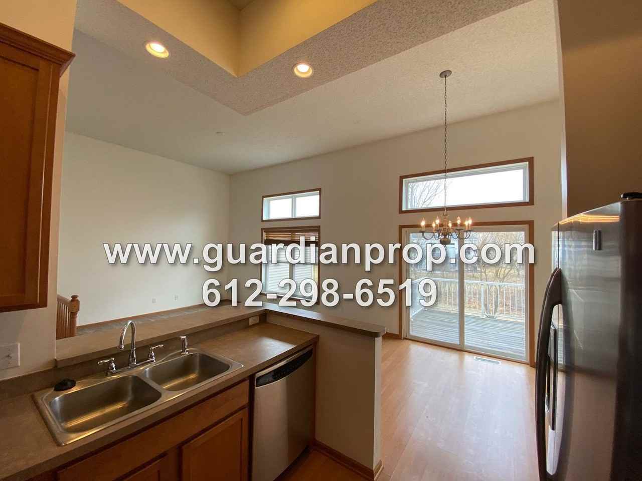 15435 Foster Dr N - Photo 7 of 22
