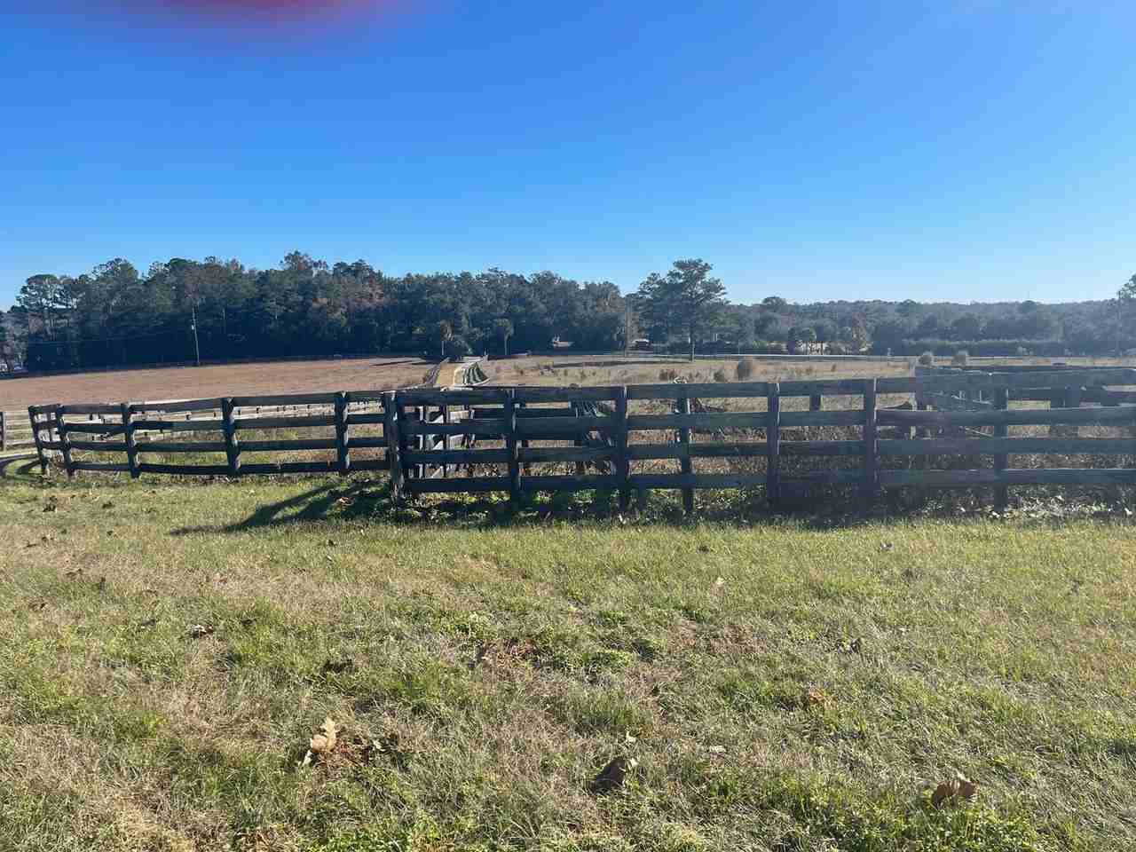 9320 Nw Highway 225a - Photo 5 of 19