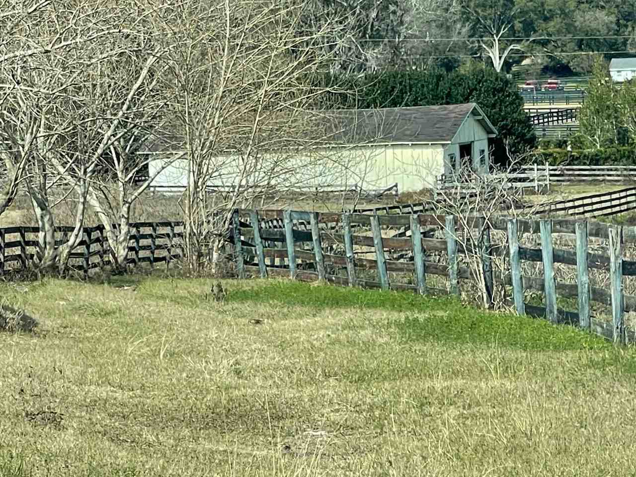 9320 Nw Highway 225a - Photo 7 of 19
