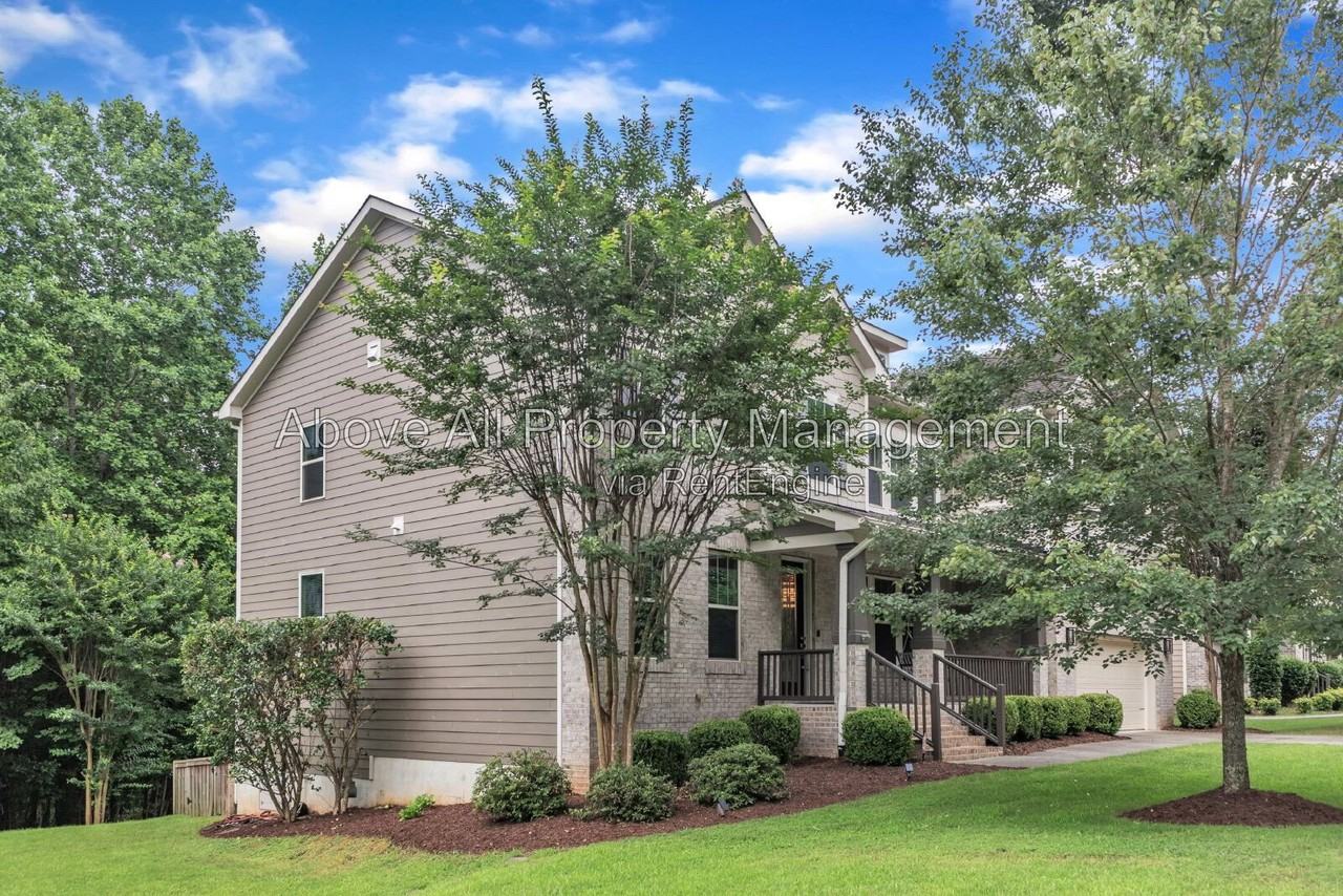8313 Henderson Rd - Photo 5 of 50