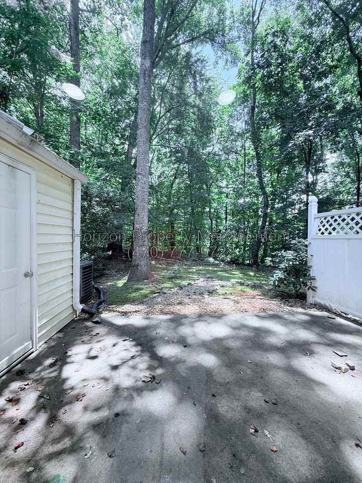 4042 Hidden Hollow Ter #B - Photo 7 of 15