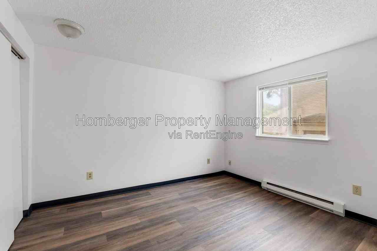 2439 N Standard St - Photo 7 of 15