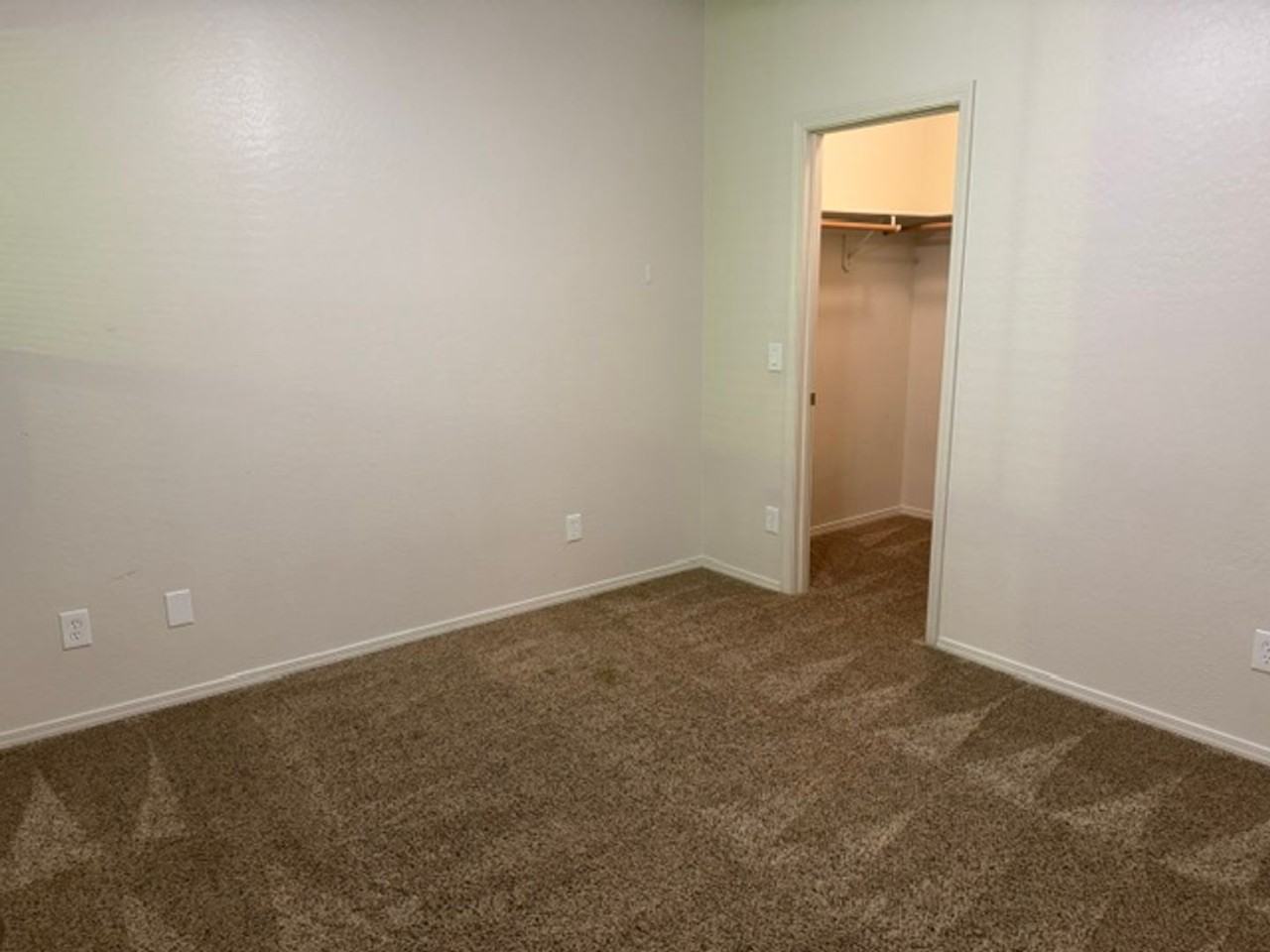 4964 Summit Cir - Photo 7 of 11