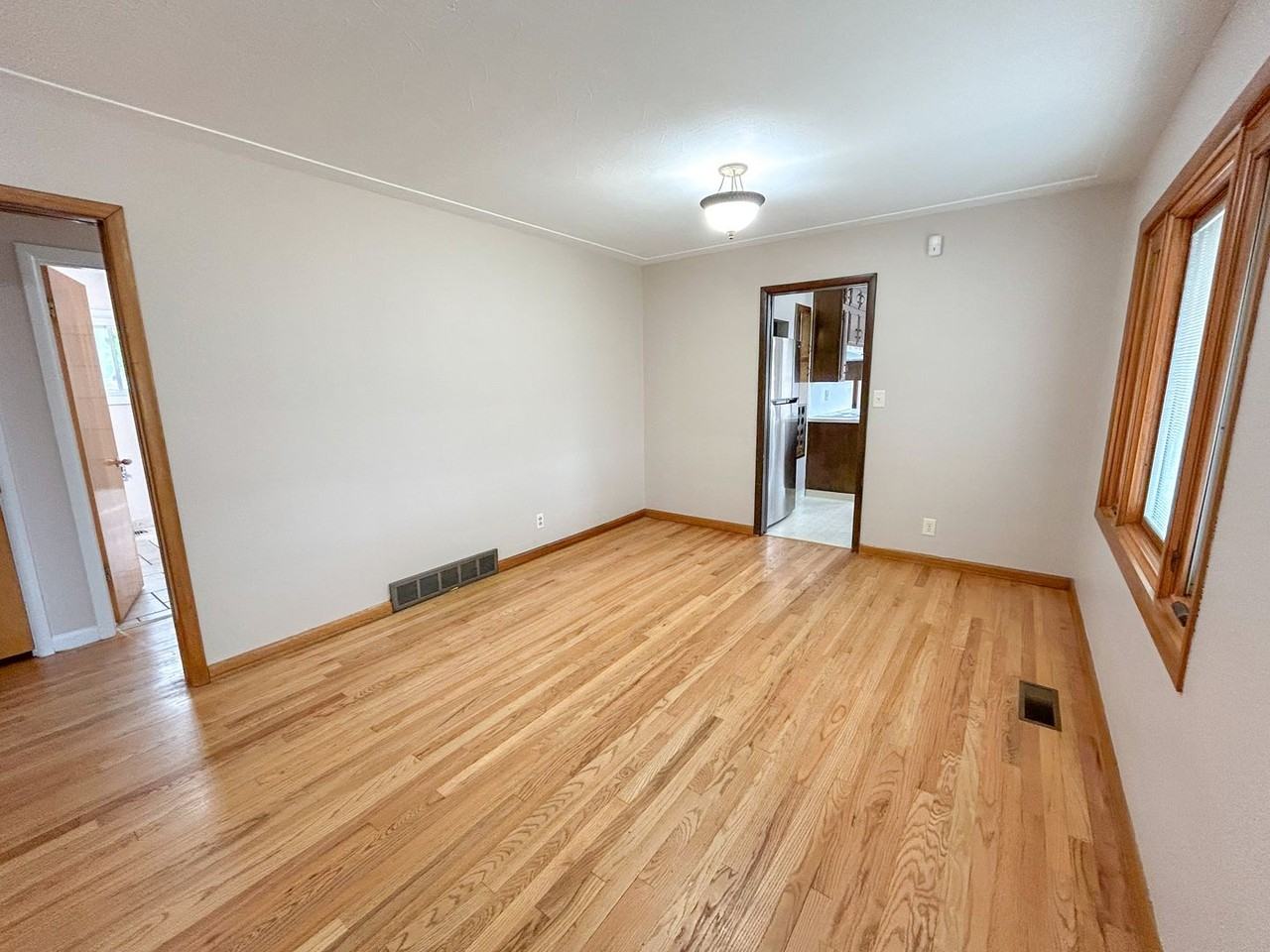 1550 Corina Dr Se - Photo 7 of 39
