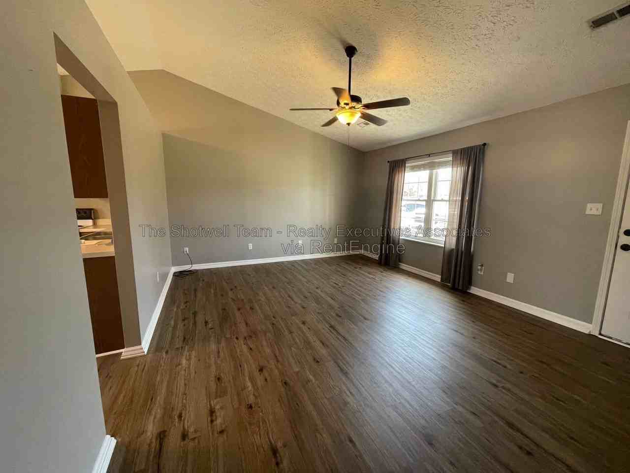 2139 Ember Brook Ln - Photo 7 of 13