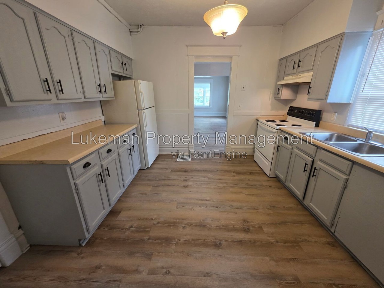 817 Egleston Ave #1 - Photo 6 of 18