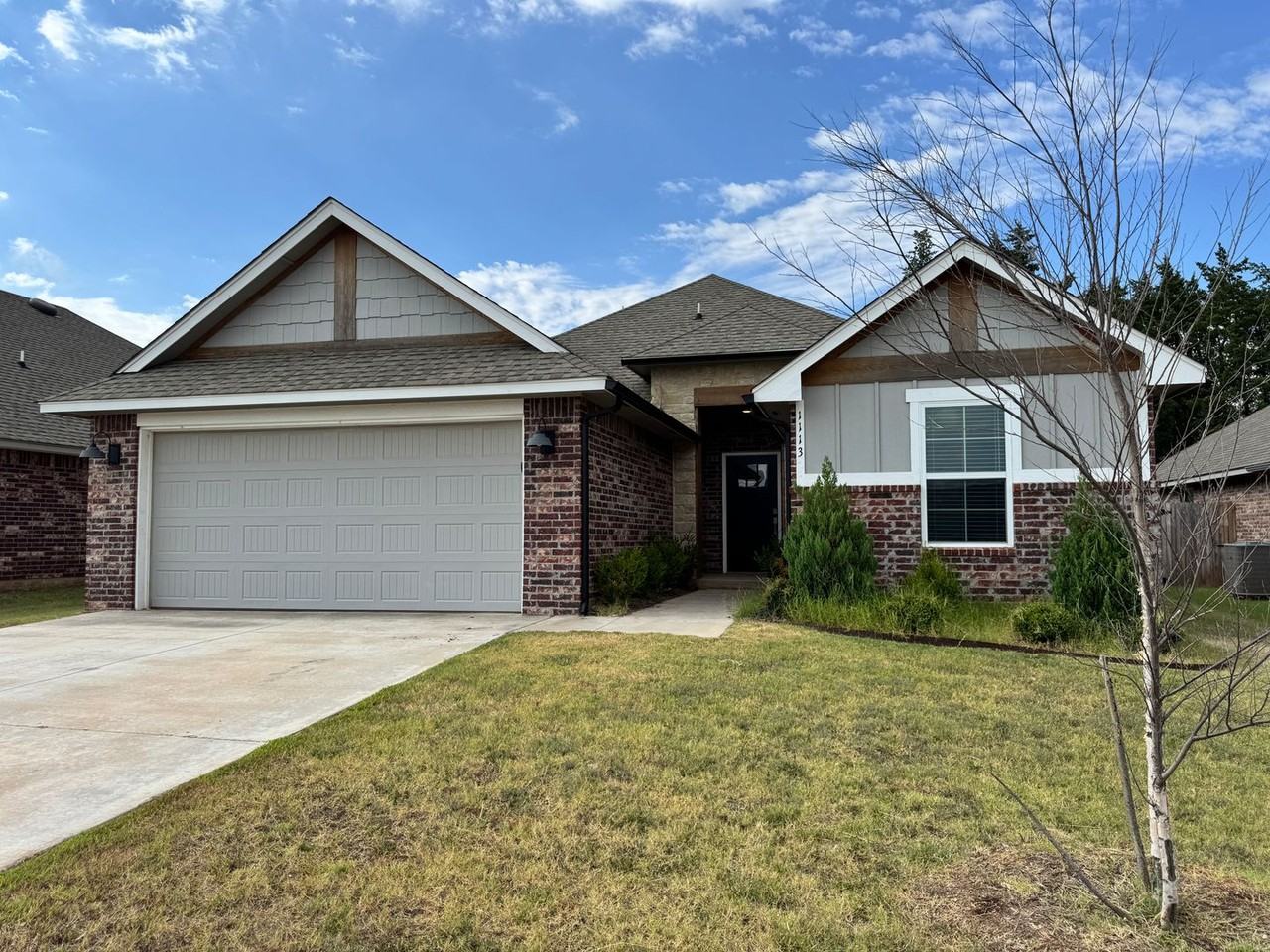 1113 Magnolia Dr - Photo 2 of 38