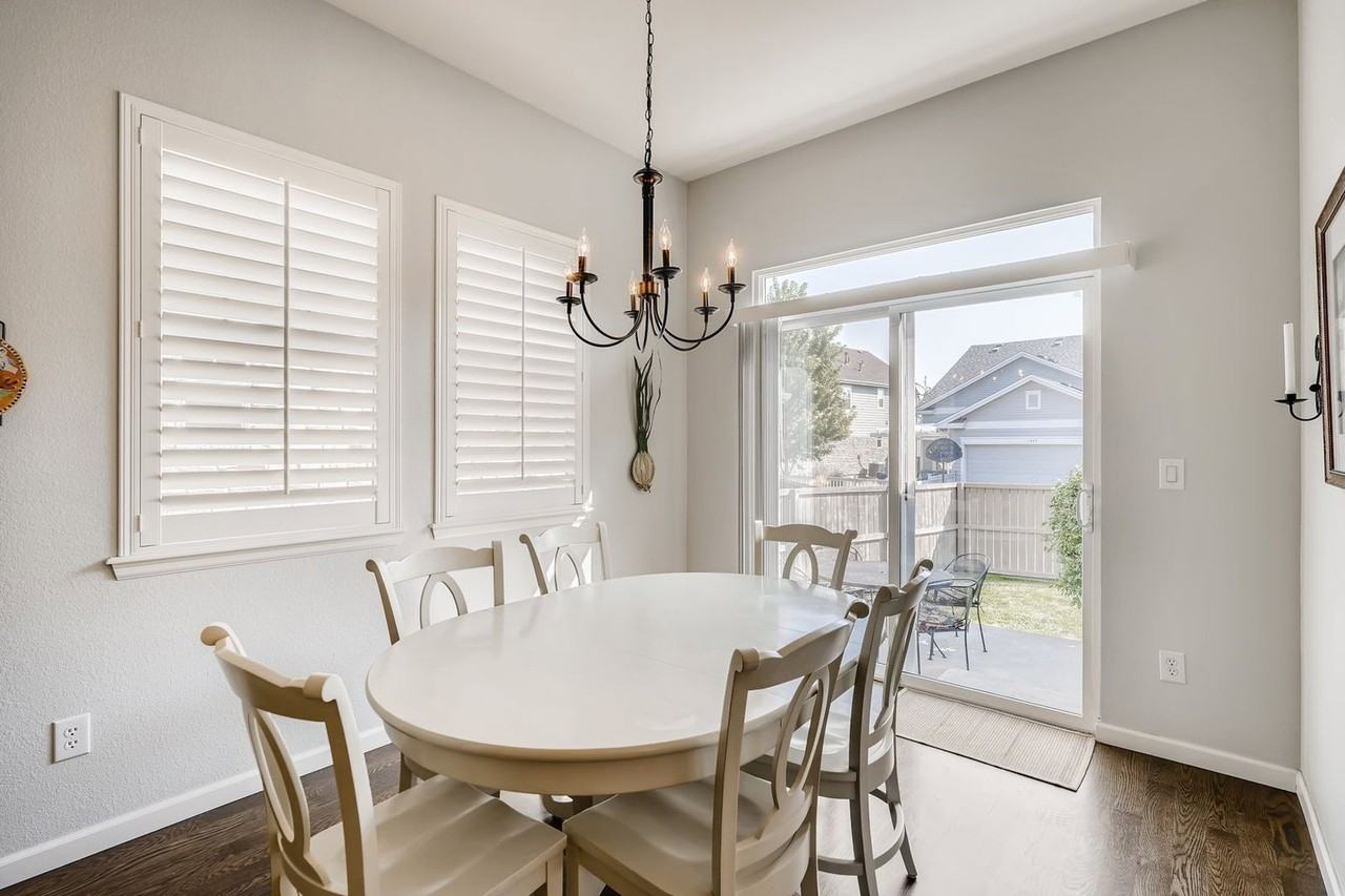 1020 Ulster St - Photo 6 of 17