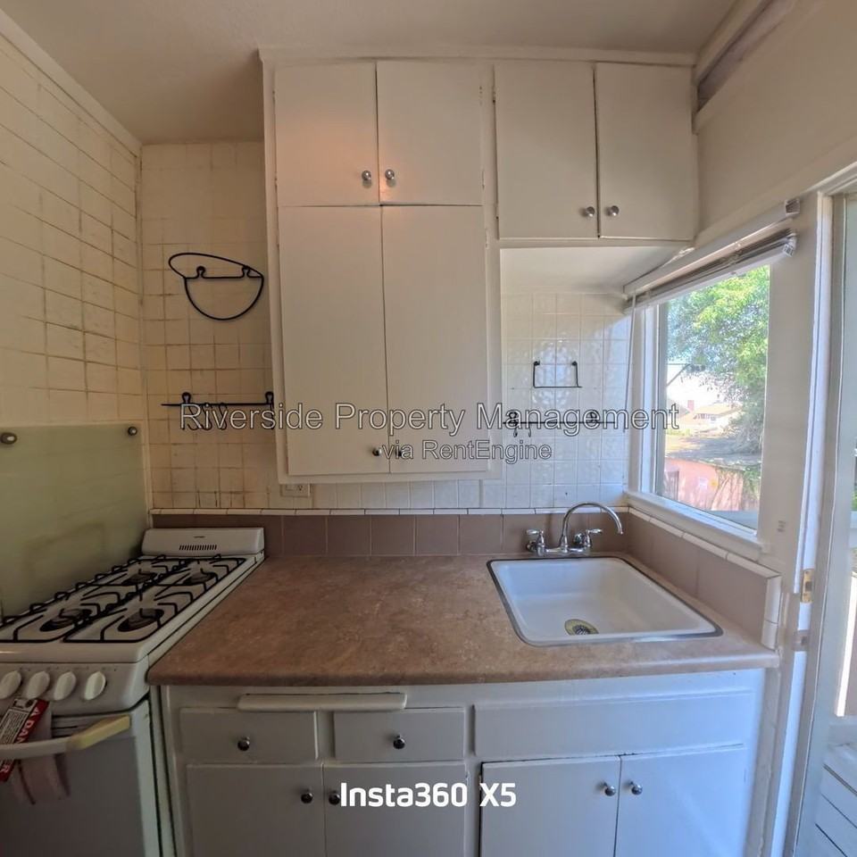 4566 Orange St #8 - Photo 6 of 17