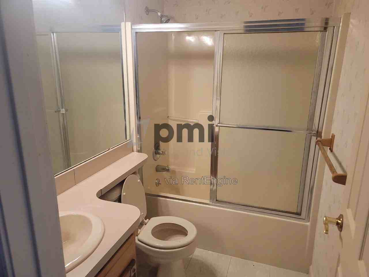 1306 Arthur Ave #9 - Photo 3 of 18