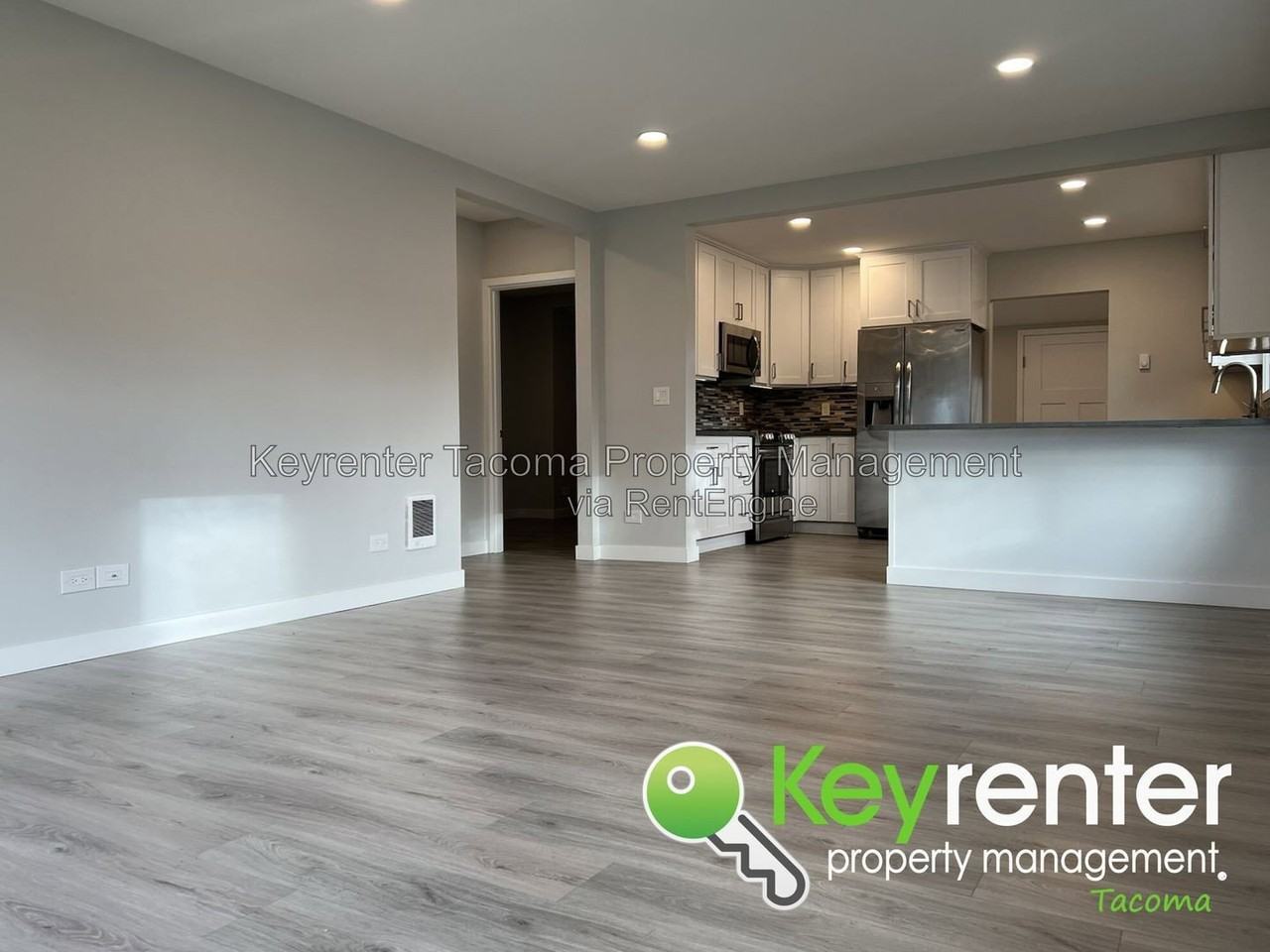 1827 S Washington St - Photo 6 of 25