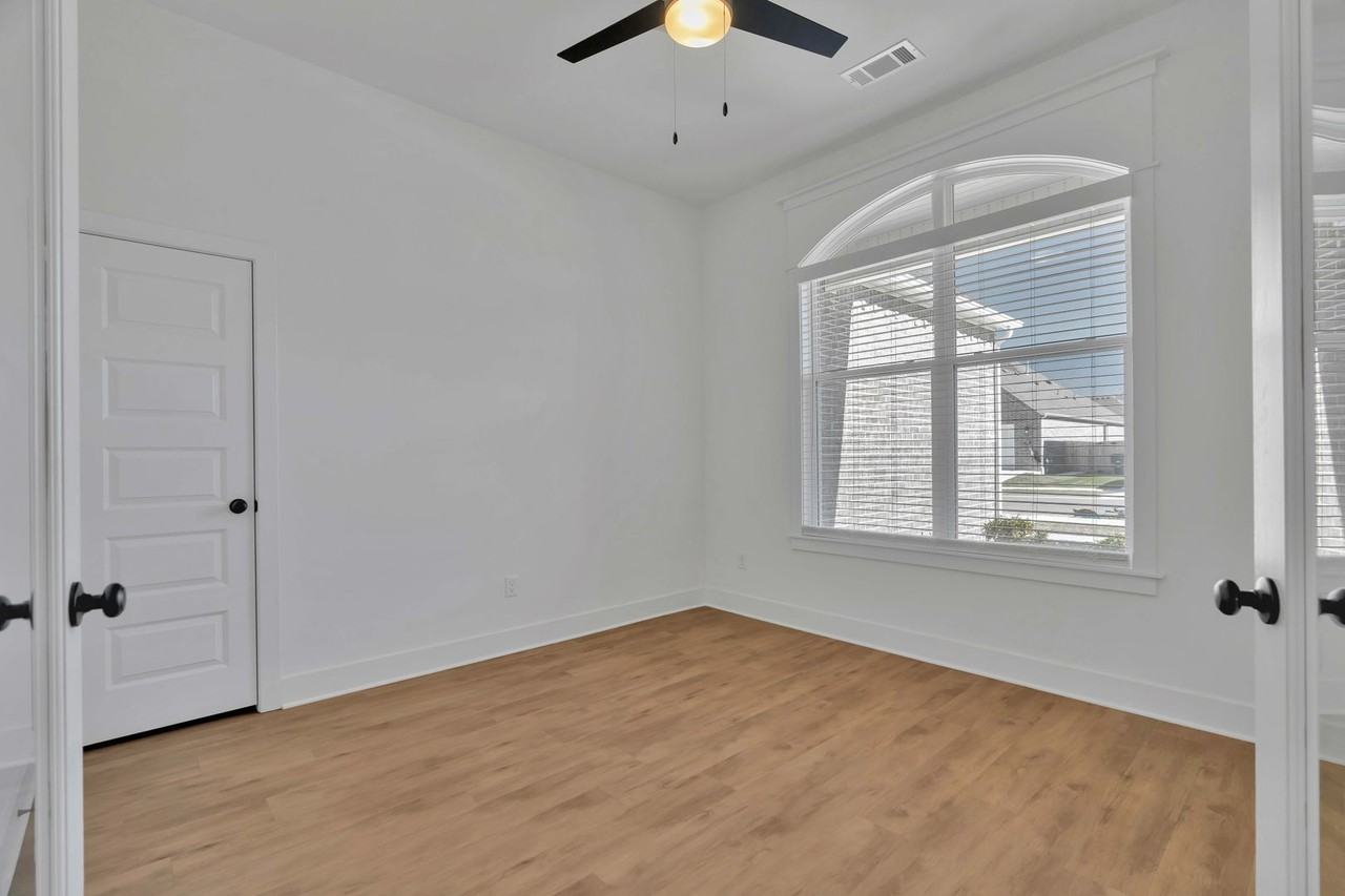 2907 N Grey Squirrel Dr - Photo 2 of 28