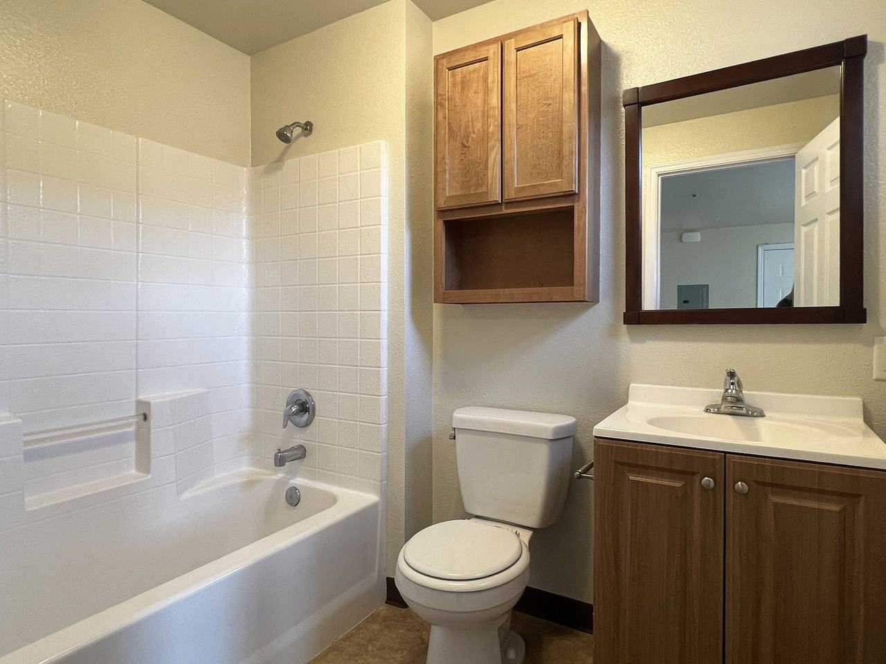 325 Union St #2F - Photo 4 of 9