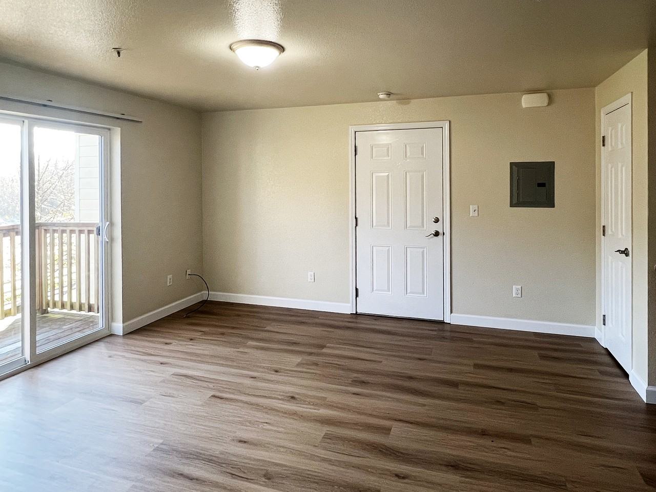 325 Union St #2F - Photo 7 of 9