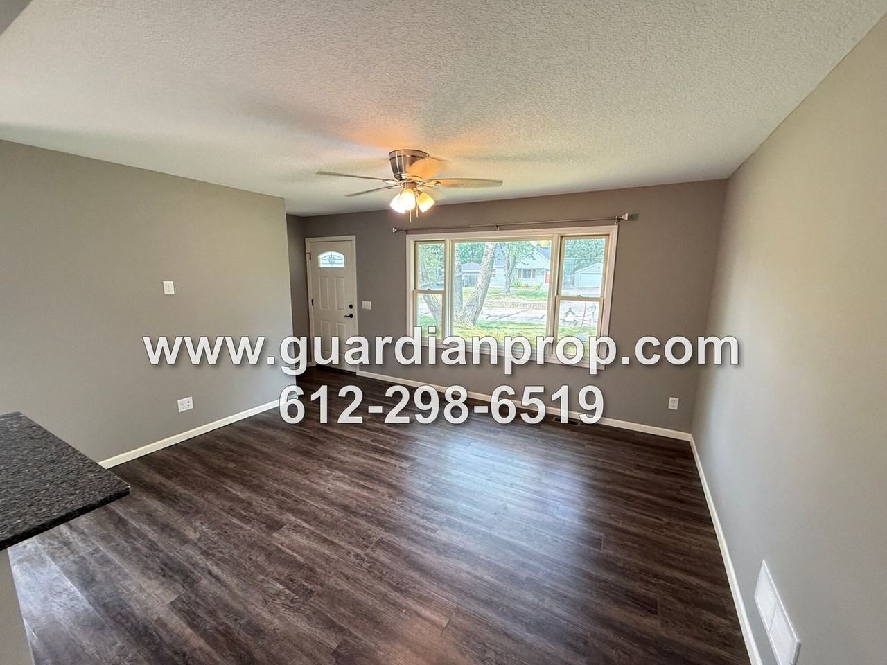 350 93rd Ave Ne - Photo 2 of 20
