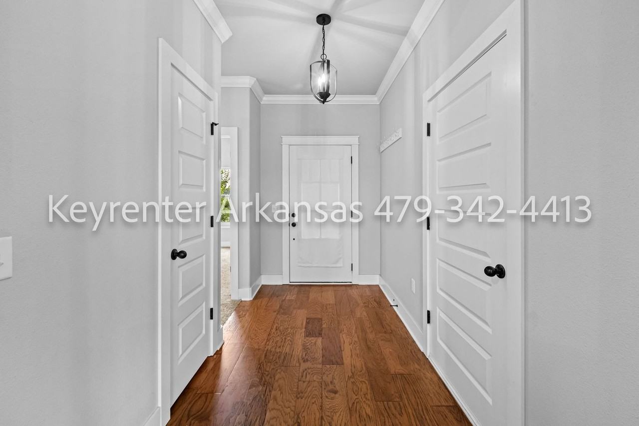 800 E Fallon St - Photo 5 of 29