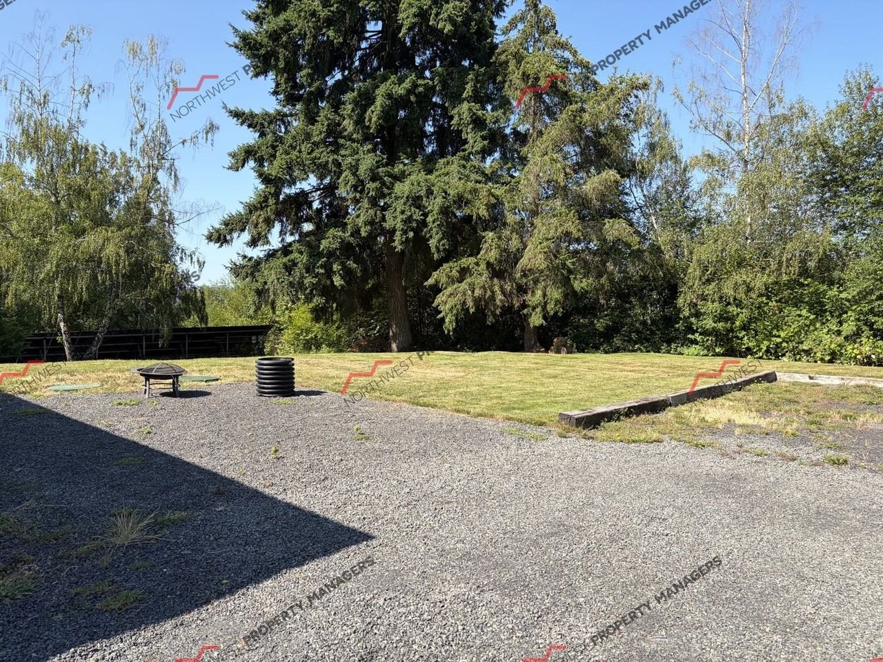 124 Valley View Dr - Photo 3 of 19