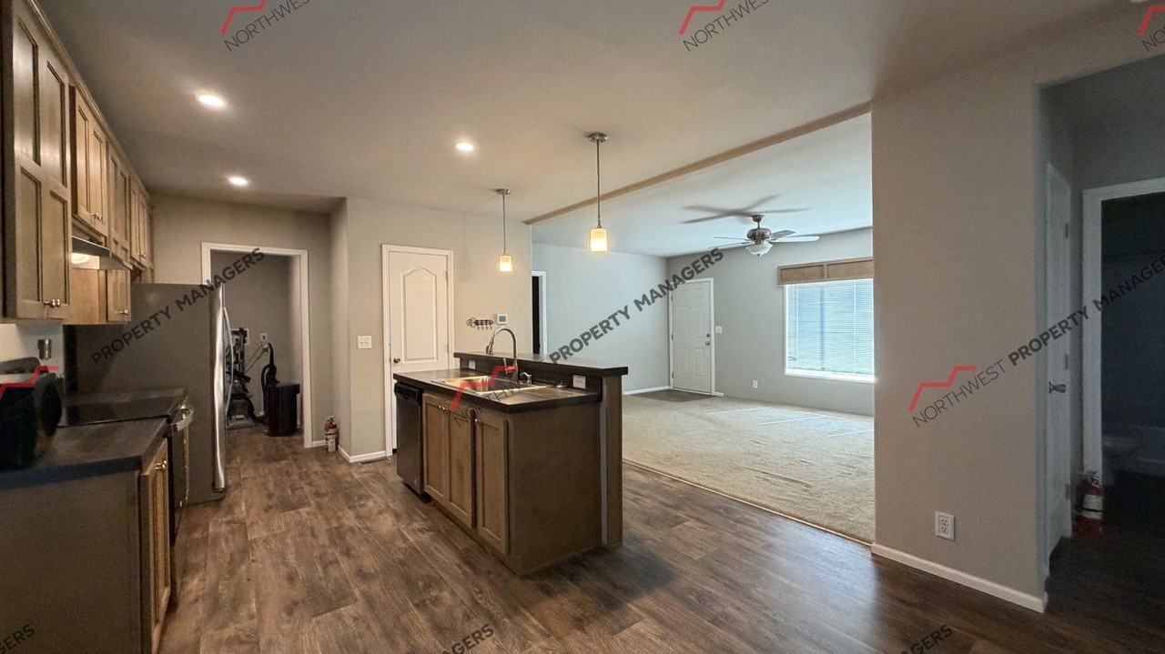 124 Valley View Dr - Photo 5 of 19