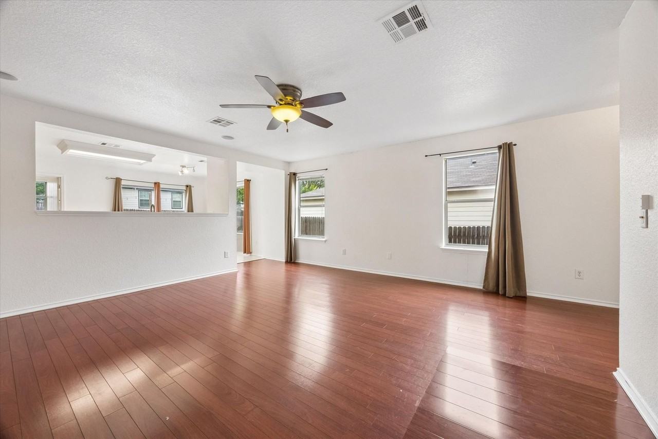 141 Beech Dr - Photo 4 of 16