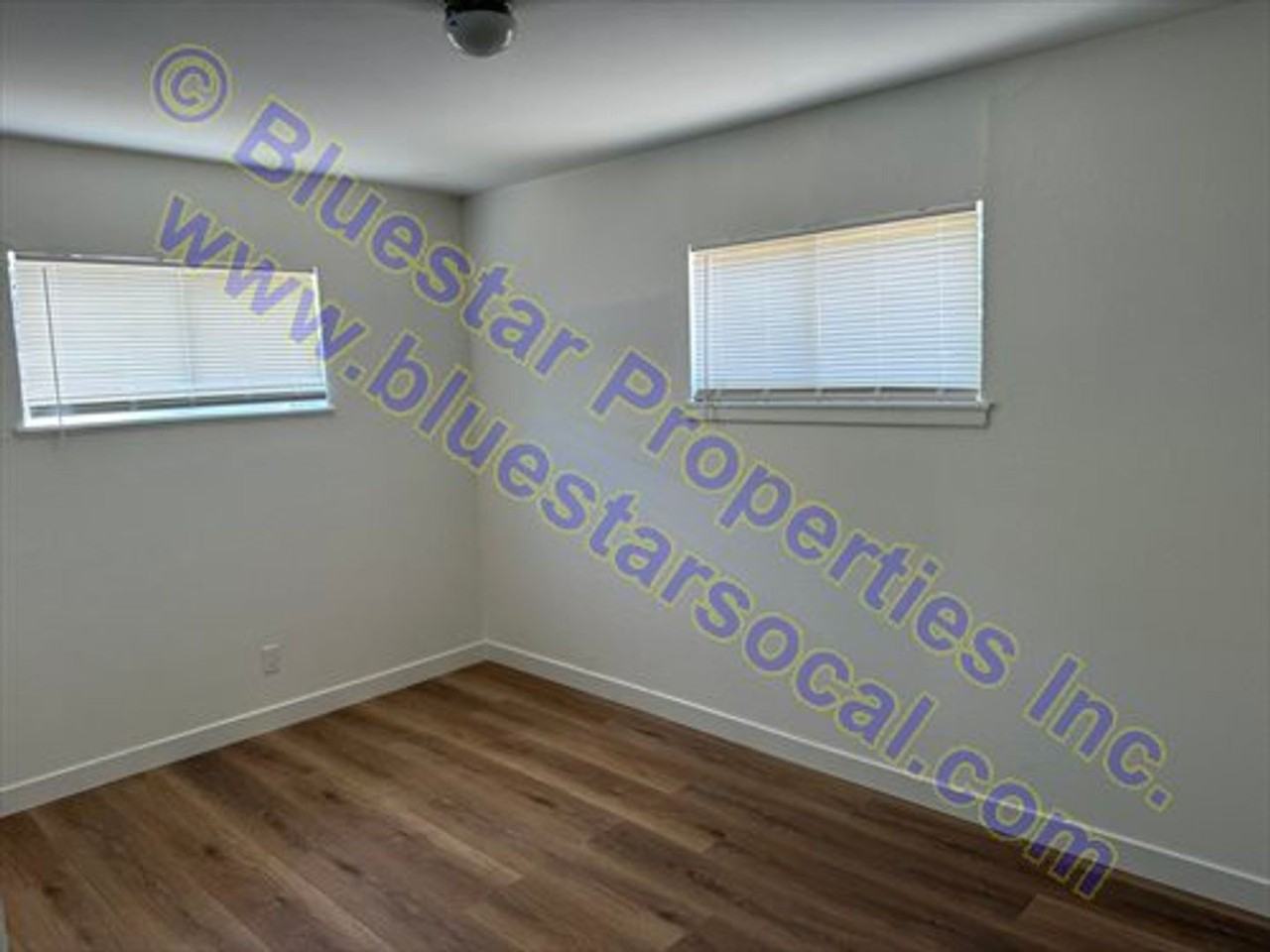 15146 Prado Ct - Photo 5 of 11