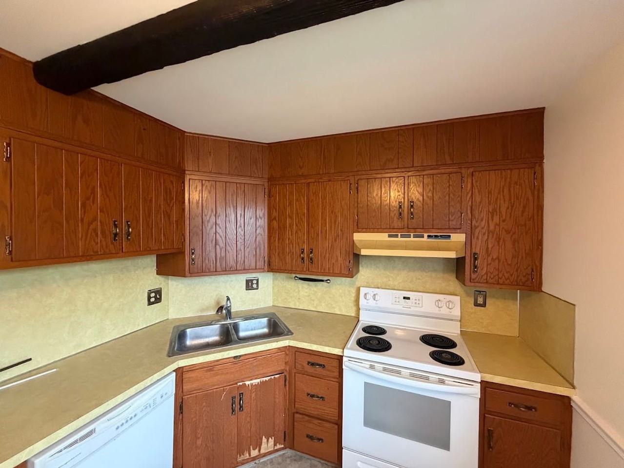 2012 Hale Ct - Photo 3 of 18