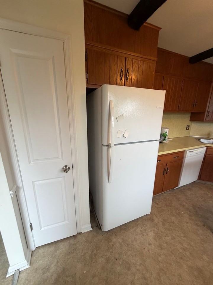 2012 Hale Ct - Photo 4 of 18