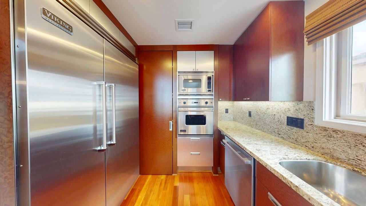141 Orange Ave #306 - Photo 5 of 23