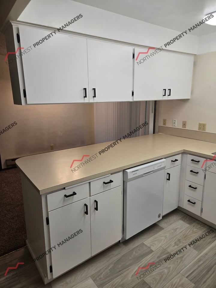 168 Chilvers Rd #P - Photo 6 of 20