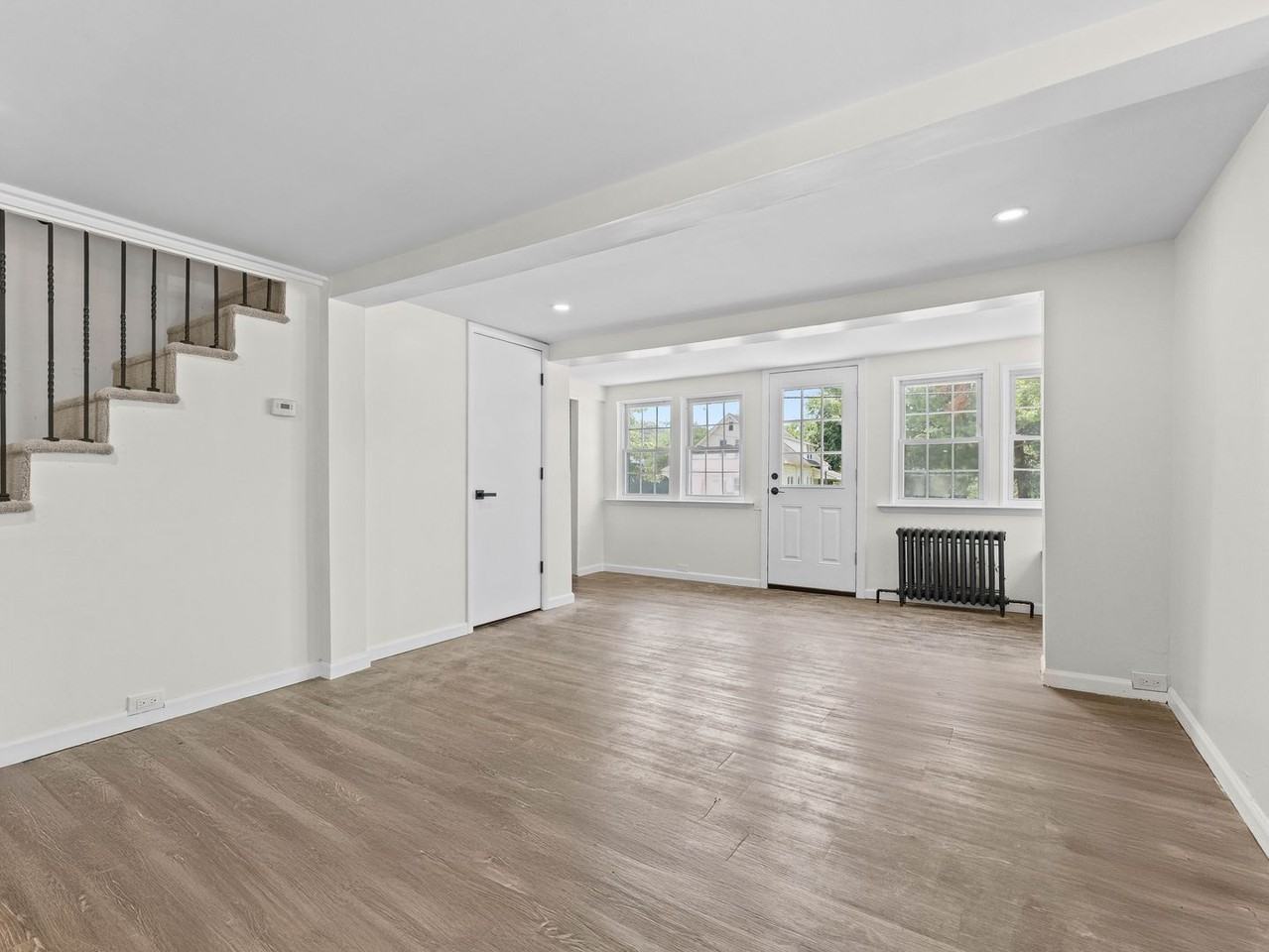 215 Erial Rd - Photo 5 of 30