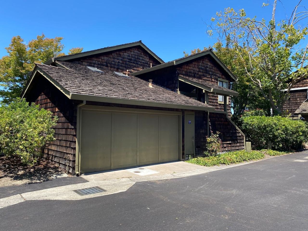 2750 Sea View Pkwy - Photo 2 of 34