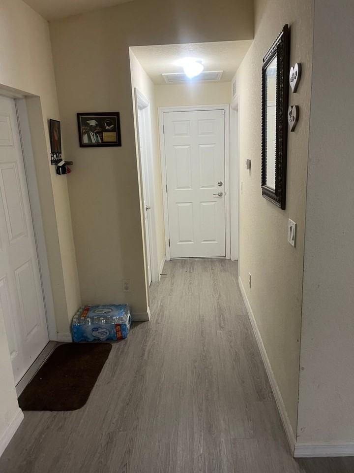 2054 Detroit Dr - Photo 2 of 15