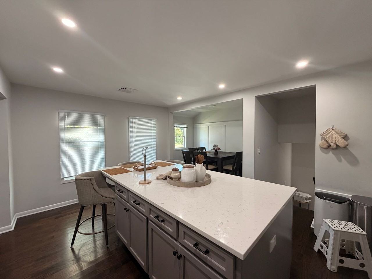 3684 Park Ave - Photo 6 of 24