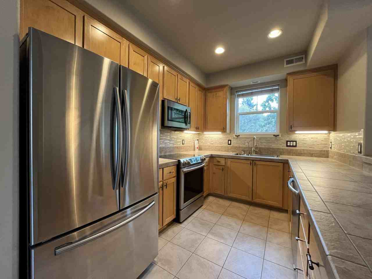 10955 Sw 130th Ave - Photo 6 of 36