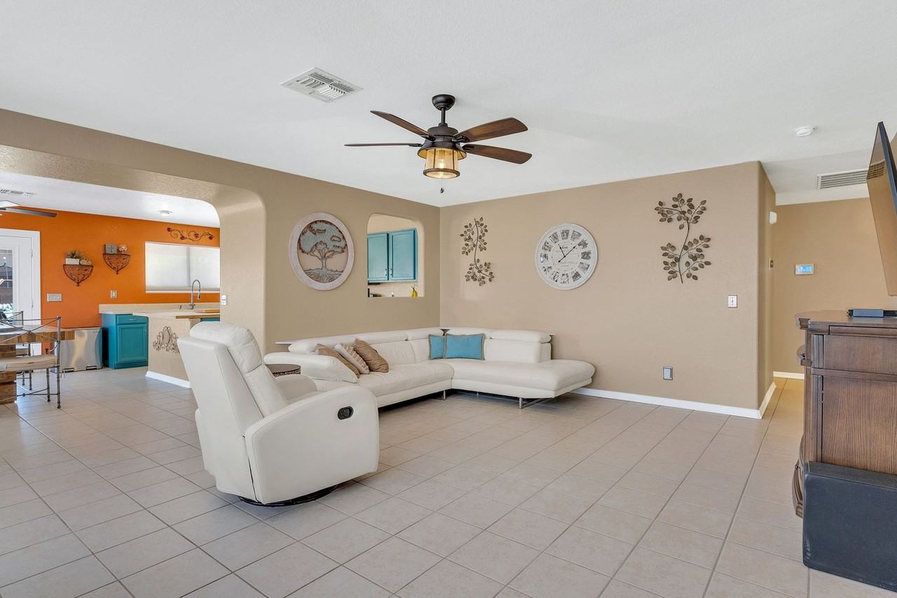 7183 S Sand Dune Valley Dr - Photo 6 of 27