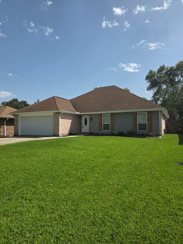 117 Moonraker Dr - Photo 4 of 17