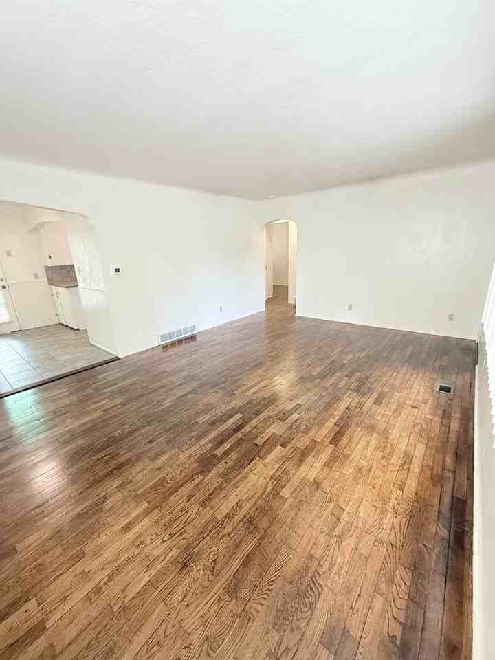 4534 The Cedars - Photo 4 of 17