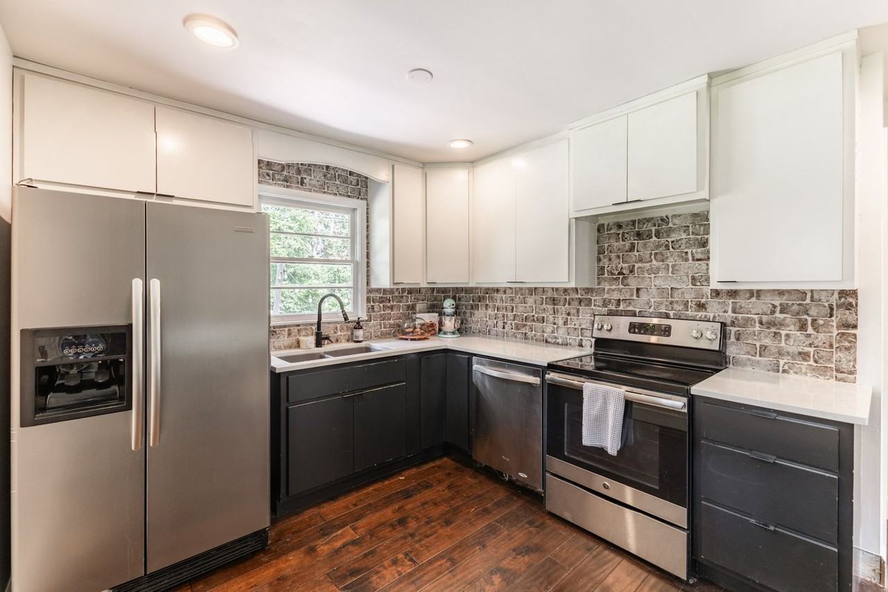 6415 Marsh Ave Nw - Photo 5 of 16