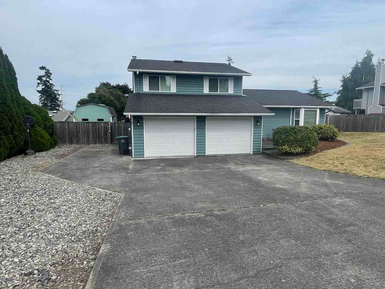 2026 Baymont Dr - Photo 2 of 22