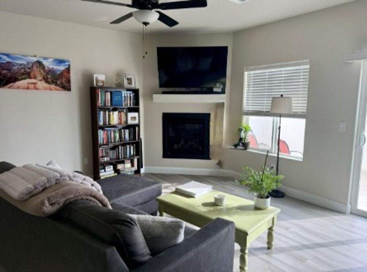 668 E Fiddlers Canyon Rd #11 - Photo 4 of 20