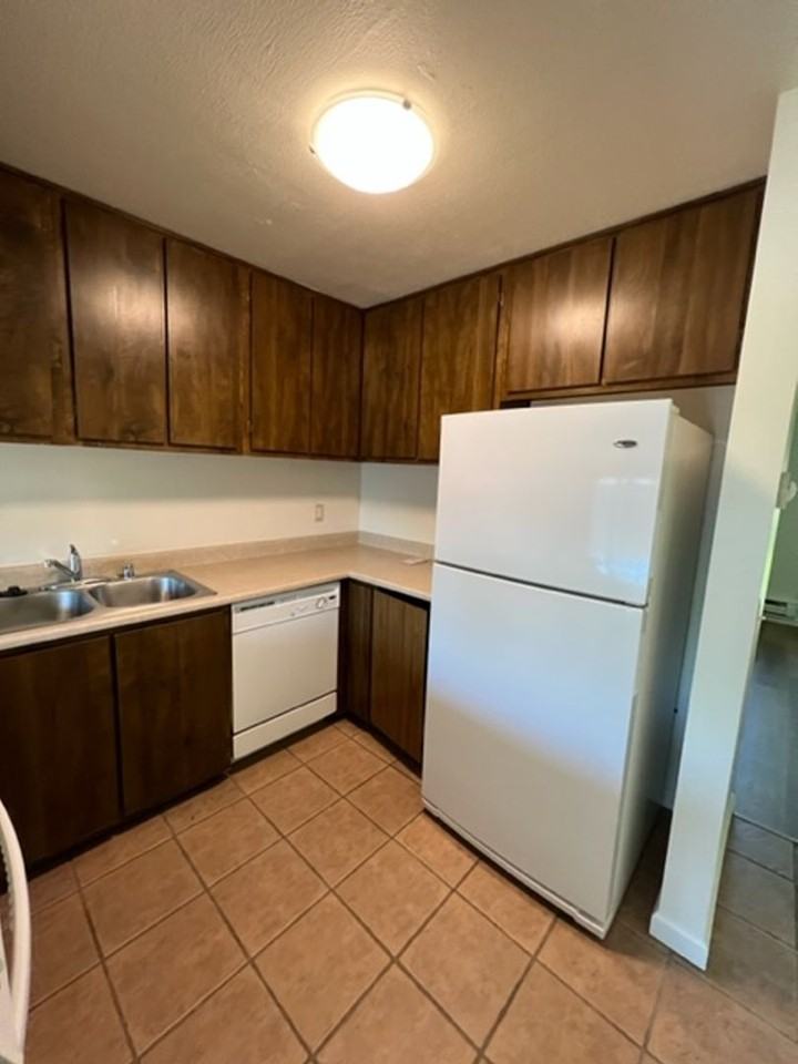 279 College View Dr - Photo 7 of 27
